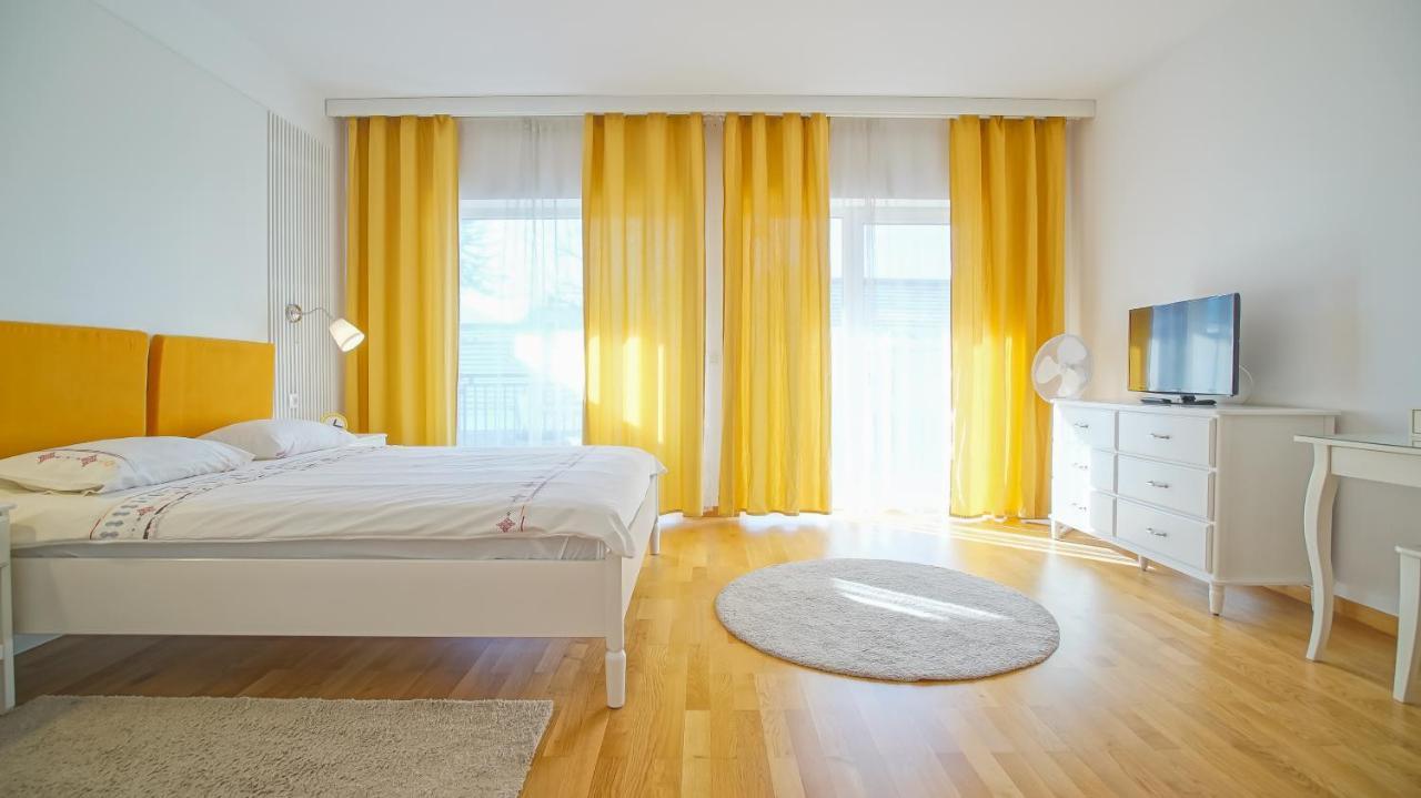 Downtown Premium Apartments Braşov Exterior foto