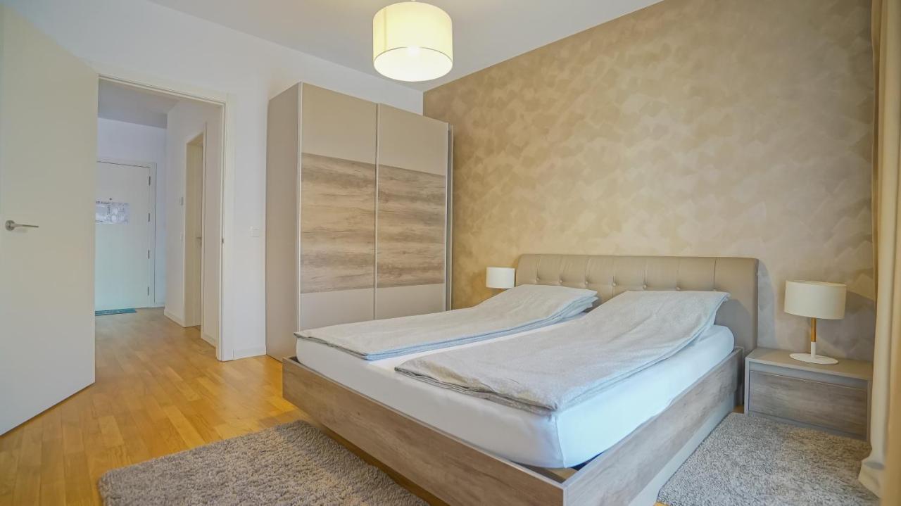 Downtown Premium Apartments Braşov Exterior foto