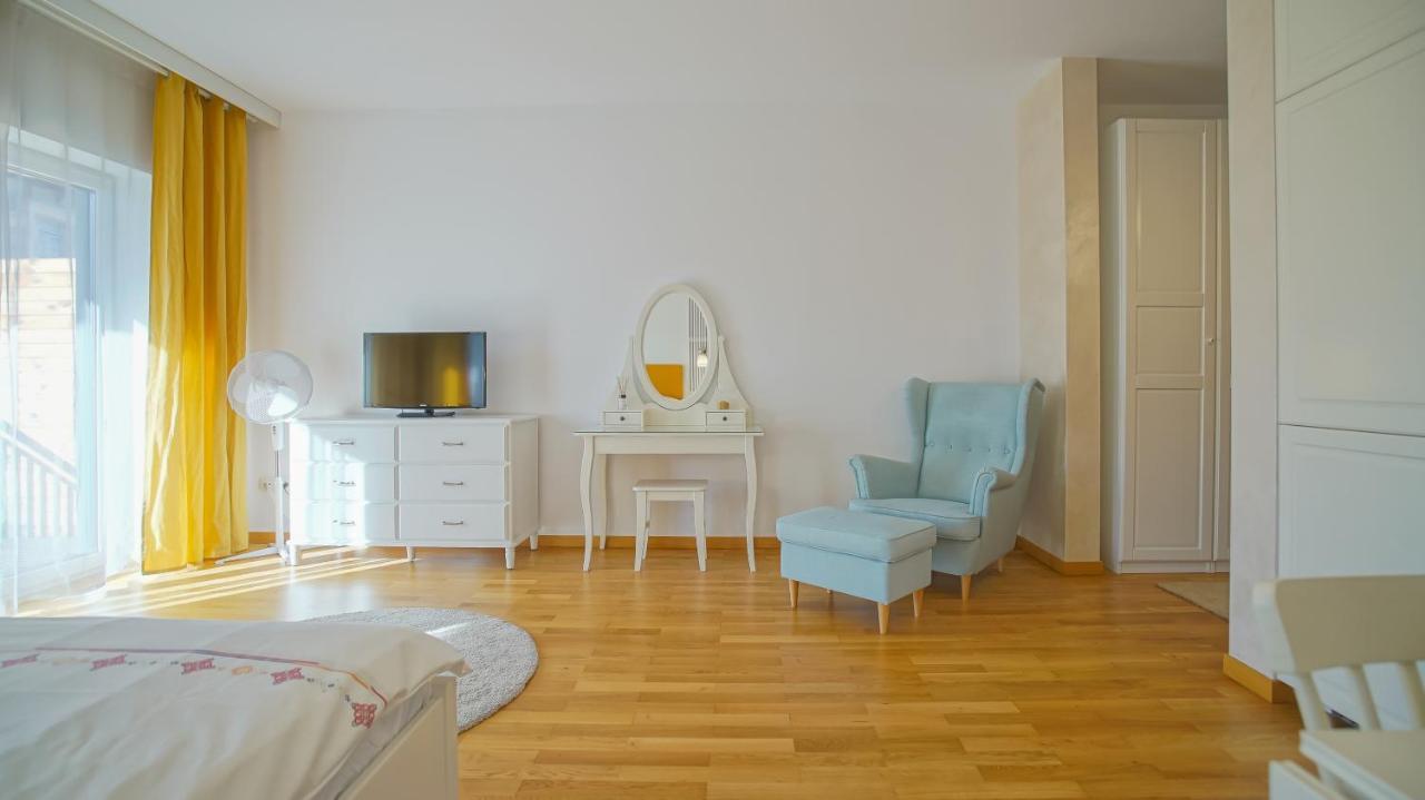 Downtown Premium Apartments Braşov Exterior foto