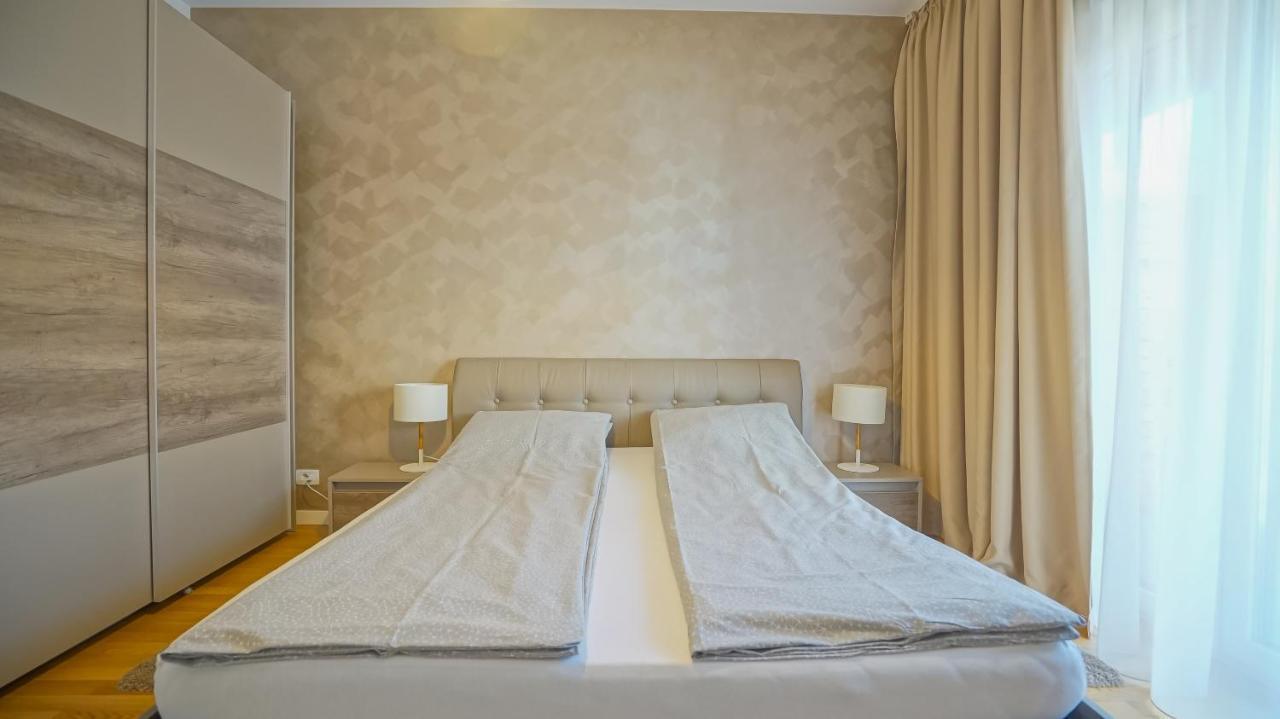 Downtown Premium Apartments Braşov Exterior foto